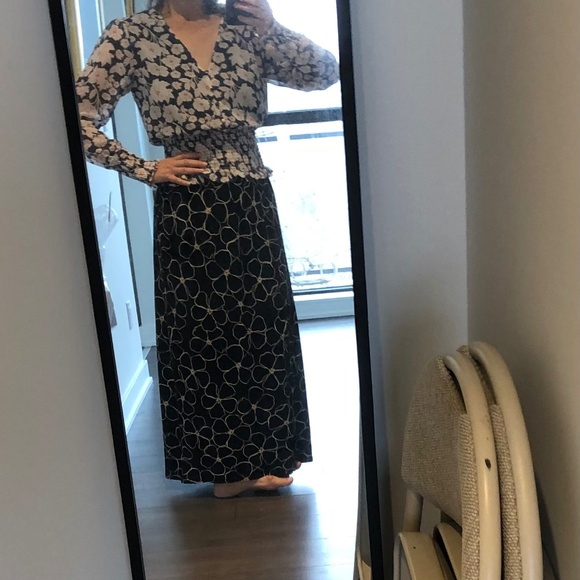 Design Lab chiffon blouse with ruched waist and cuffs - Picture 12 of 13